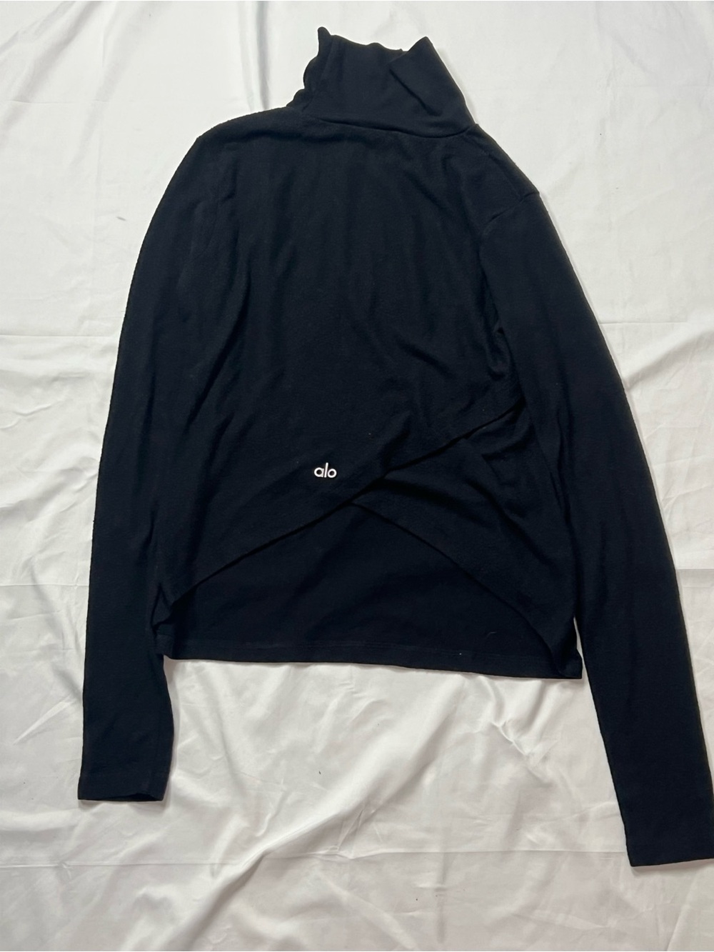 ALO Yoga Black Long Sleeve Top with Logo Tag